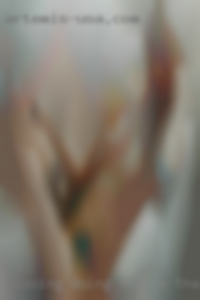 Loving doing thing's that blonde keeps me hard.